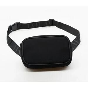 NWT Lolavie Black Belt Bag Fanny Pack Adjustable Strap Zip Closure